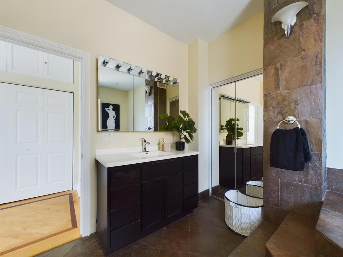 Luxe 4Br With Hot Tub & Game Room Chicago Exterior photo